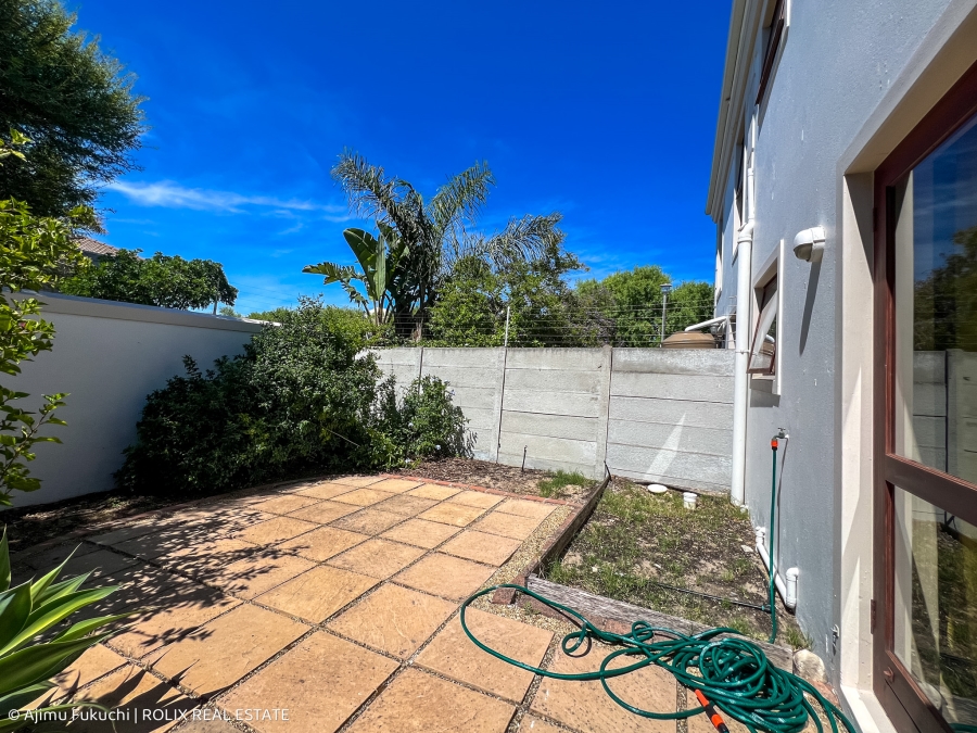 2 Bedroom Property for Sale in Parklands Western Cape